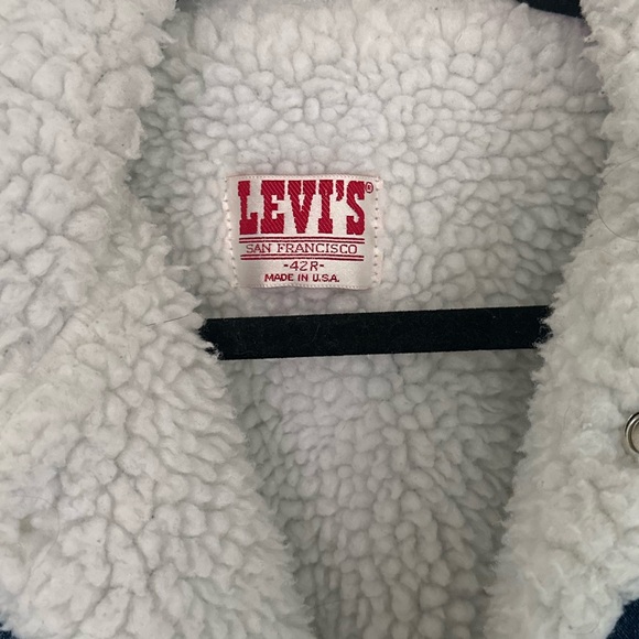 Vintage USA Levi’s Jean Jacket - Picture 4 of 7